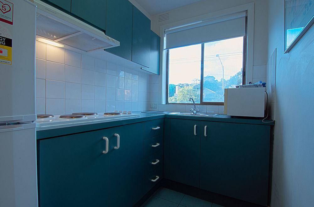 Park Squire Motor Inn & Serviced Apartments Мелбърн Екстериор снимка