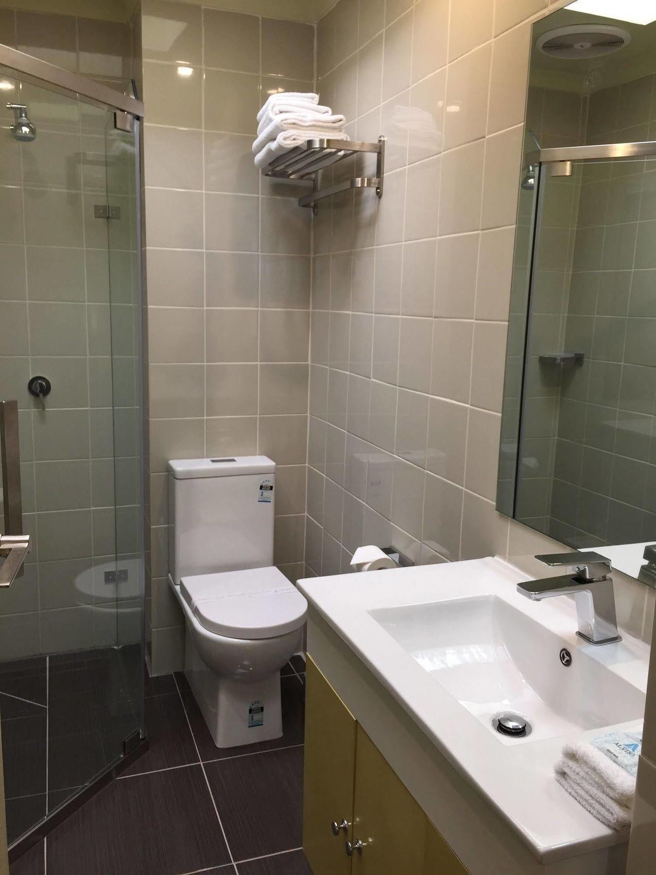 Park Squire Motor Inn & Serviced Apartments Мелбърн Екстериор снимка